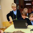 어린이 컴퓨터 기본 이미지