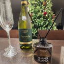 개향기 | 연말 홈파티 인테리어 완성은 향기! 쿤달 일랑일랑 디퓨저로 거실 분위기 확 바꾼 후기