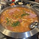 킹콩부대찌개 서여의도점 | 🌕🌕🌕🌗🌑 [용산옥 / 국회의사당역 맛집] 밥과 라면사리가 무한인 서여의도부대찌개
