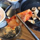 흑돼지삼백식당 - 양양군 주청2길 8-16 | 흑돼지삼백식당