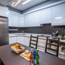 휘게하우스 꺼멍 이미지