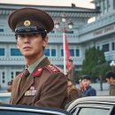 "재미있는데 상까지?"…백상·청룡 동시 석권 497만 영화, 비평과 흥행 둘 다 잡은 이유 이미지