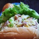 샌드위치와 런치메뉴 이미지