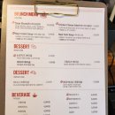 니어앤디어브런치카페 이미지