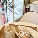봉담카페 디저트 맛집 홀리앤졸리 도넛&amp;커피 화성봉담점 얼그레이 블랙바닐라 후기