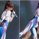 남사스러운 노출·선정성 논란 철벽 방어했다…전신 슈트 택한 최예나, '워터밤 여신' 새 역사 이미지