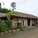 초가집 농장 이미지