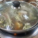 [의정부부대찌개] 중마동 칼칼하고 김치 맛이 많이 나는 김치부대찌개 / 육수 무한 추가 / 라면사리 필수