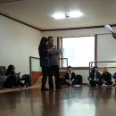 산본역 3번출구 앞
