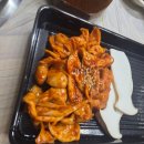 숯불구이먹방 | 춘천여행의 시작은 '우물집본점'에서! 초벌 닭갈비 &amp; 별미 닭내장 숯불구이 가족 먹방 후기