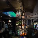 5712 | 홍대입구역 분위기 좋은 술집 추천 세련된 신촌바 회색분자 후기