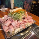 삼겹살에소주한잔 - 군포시 산본천로226번길 62 | [수원성대맛집] 철판스토리에서 즐긴 콩나물삼겹살철판볶음에 소주 한잔! 완벽했던 후기 🥢