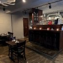 GS25 상수홍대점 | 상수 양식 다이닝바 추천) 감성적인 야외 테라스에서 와인을 마실 수 있는 보무@bomoo