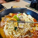 신동아꽃방 | 용두동 마라탕 동대문구 판다마라 리뷰~ (리얼 맛집) 마라탕과 함께 멘보샤도 먹음