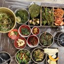 임가네돈 | 부산 당감동 맛집, 상차림에 진심인 '윤아고깃집' 냉삼 &amp; 대패 가성비 끝판왕 후기