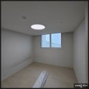 이룸정비 | 색 바랜 벽지 교체｜검단 방 도배 시공 후기 (KS 이룸 2124-2 사용)디테일 벽지