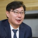 《사랑을 따르자니 돈이 울고, 돈을 따르자니 사랑이 우네!》 方山 이미지