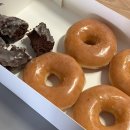 수원역 &lt;🍩크리스피크림 도넛&gt; 글레이즈드 1,800원