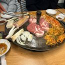 탄현솥뚜껑삼겹살