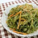 염장 미역줄기볶음 만드는 법 미역줄기볶음 레시피 미역줄거리볶음 들기름 이미지