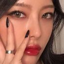 미아미아네일