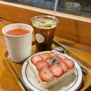 5207 | 인천 부평구청 청리단길 감성 카페 디저트 맛집 올드타운 후기