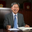 [인터뷰] ‘법학계의 베테랑’ 정용상 교수가 말하는 로스쿨의 정도 이미지