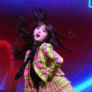 춤추는머리카락 이미지