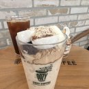 우지커피중랑 | [아포카토 맛집] 팥빙수와 아포카토가 맛있어서 여름에 자주 갈 것 같은 우지커피 후기