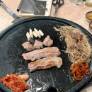 차돌이 삼돌이 | 천안 백석동 삼겹살 맛집 마루벌돌구이 돌판에 굽는 고기집