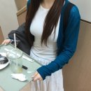 돈버는족족 | 돈 버는 족족 쓰는 사람 = 🙋‍♀️