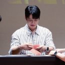 Ten Years Later, I Finally Sat in Front of You 이미지