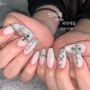 힙한네일