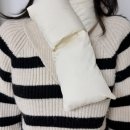 지에스(GS)25 홍제인왕점 | [요모조모 EP 266] 다이소 접이식 패딩목도리 아이보리를 2천원에 구입했습니다. 커플템 추천