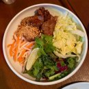 용산-256 | [서울/용산] 용산에서 찾은 인생 쌀국수 맛집! 가지튀김·효뜨볶음밥까지 최고!, 효뜨