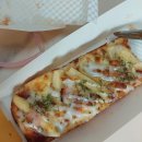 고래한입피자&비츠샐러드 이미지