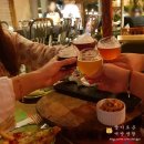 F4 | [강릉, 술집] 홍제동 피자, 수제 맥주 맛집 버드나무브루어리 (ft. 강릉여행 기념품 추천)