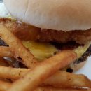 브라운치킨 이미지