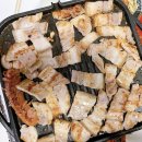 잘생긴 돼지소 이미지