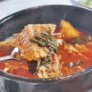 돌고래횟집 이미지