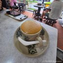 어썸타운 | 어썸트래블 허니문 | 싱가포르 카야 토스트 락사 브런치 카페 맛집 후기