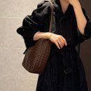 엘레강스백 | 여름 가방 추천, 직장인 디자이너브랜드 엘레강스파리 위빙백 바넷 숄더백 착용 후기