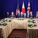 Korea, US, Japan leaders agree to strengthen cooperation against NK threats 이미지