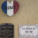 카페 압구정에서 | 압구정에서 핫한 감성카페 어글리퍼피 도산점 후기