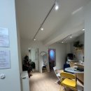 아지트(지하)노래연습장 | 홍대파티룸 히든스테이, 25명 단체 회식부터 숙박까지 한 번에 끝내는 상수역 아지트 발견!