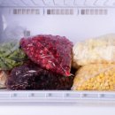 시방 당장 냉장고 냉동칸에서 빼내야 할 음식 10가지 이미지