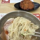 기울어진뚝배기 수원영통점