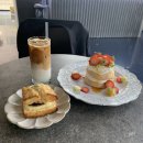 카페 블랭크 | 세 번 방문한 까치울 카페 코르드블랭크 파브로바와 크림플랫 추천