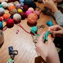 손뜨개 키링 만들기 이미지