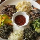 광교산 자락 정성스런 8가지 나물이 주는 건강한 맛, 신봉동 보리밥 맛집